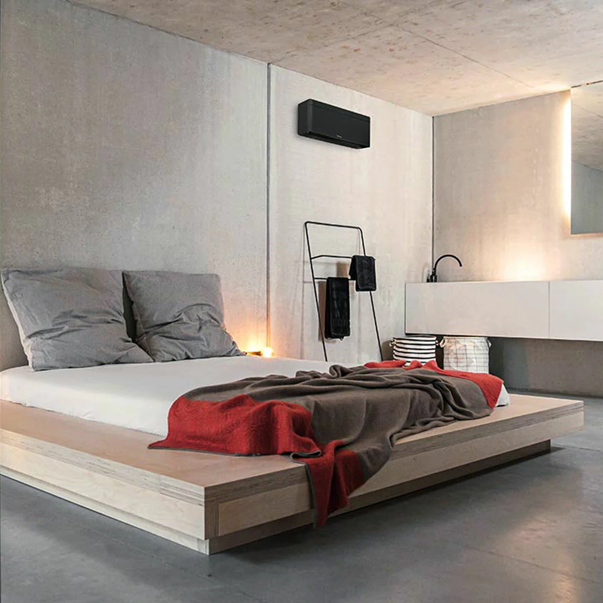 Condizionatore Daikin Stylish Total Black penta split 9000+9000+9000+9000+18000 BTU inverter A++ wifi unità esterna 7.8 kW - Image 2
